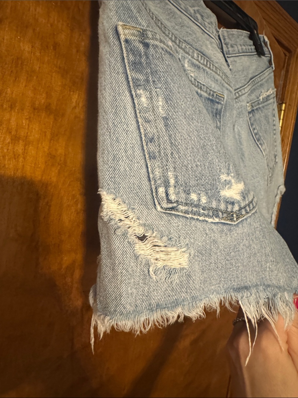 Agolde Light Wash Distressed Denim Cutoff Shorts Parker 29 - Picture 3 of 4